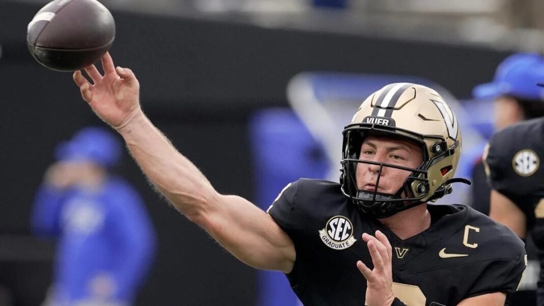 Iowa vs. Vanderbilt prediction, odds, spread, betting line: 2025 ReliaQuest Bowl picks from proven model