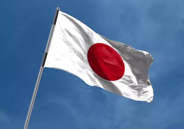 Apple's App Store "freedom" in Japan comes with strings attached, obviously