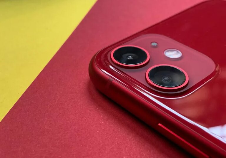 India orders mandatory security app on phones, Apple refuses to comply