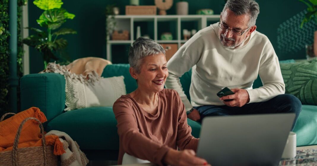 Warning issued to anyone who earns over £52,000 | Personal Finance | Finance