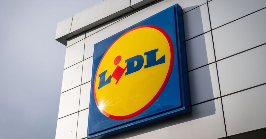 Lidl slashes price on Christmas Day favourite to £4.69 for limited time only | Personal Finance | Finance