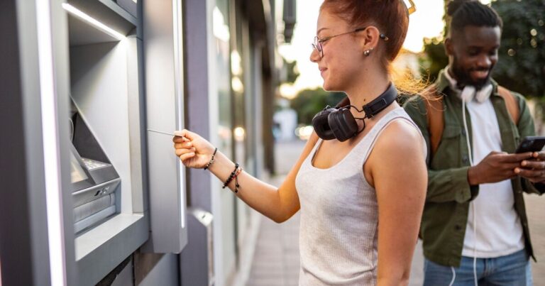 55 Lloyds and Halifax branches already earmarked to close in 2026 – full list | Personal Finance | Finance