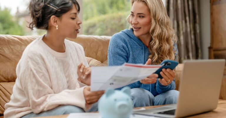 DWP Universal Credit claimants can get up to £1,200 in extra cash | Personal Finance | Finance
