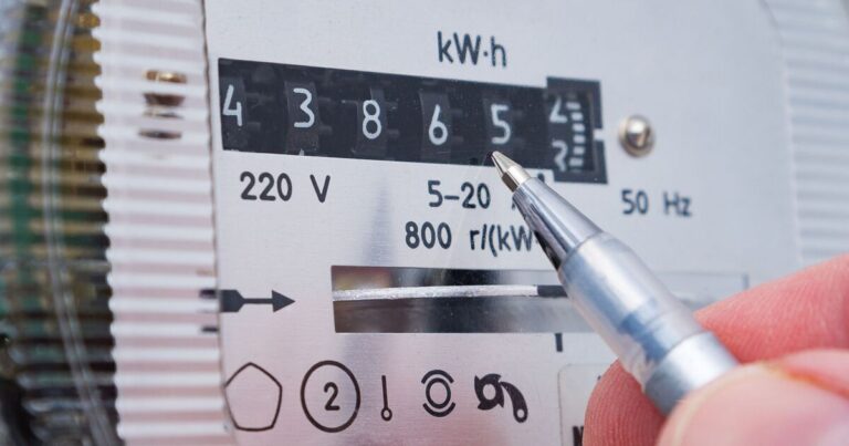 Households urged to take photo of electricity meter before Thursday | Personal Finance | Finance