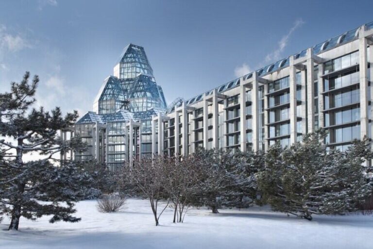 This Holiday Season, Discover the Magic of Art at the National Gallery of Canada with Free Admission for Kids and Exciting Interactive Workshops