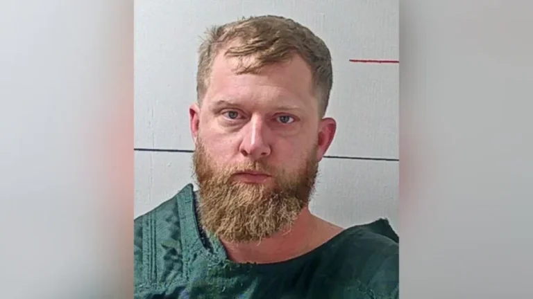 Kyle Chrisley, Son of Todd and Julie Chrisley, Charged With Assaulting Sheriff’s Deputies