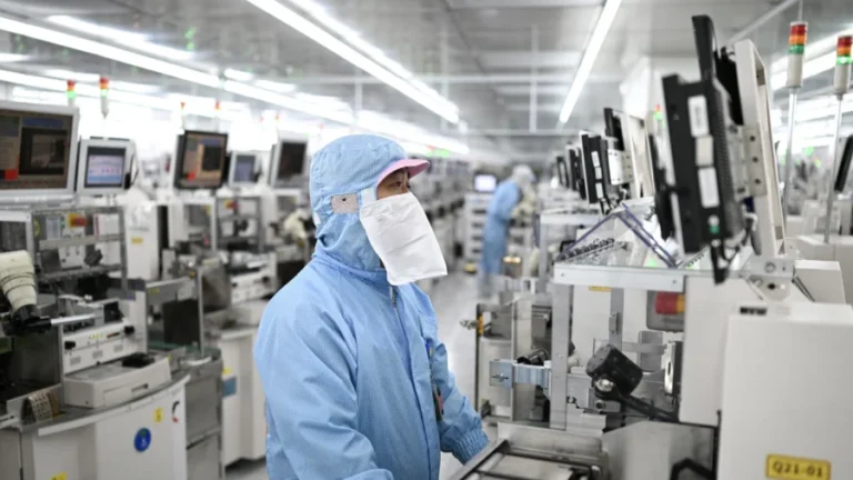 US to Impose China Chip Tariffs in 2027