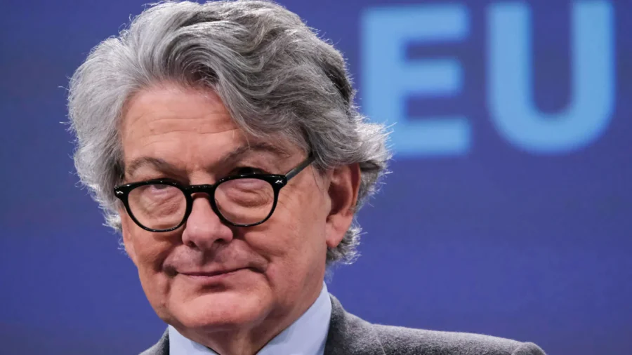 US Imposes Visa Bans on Former EU Commissioner, Activists Over Alleged Censorship