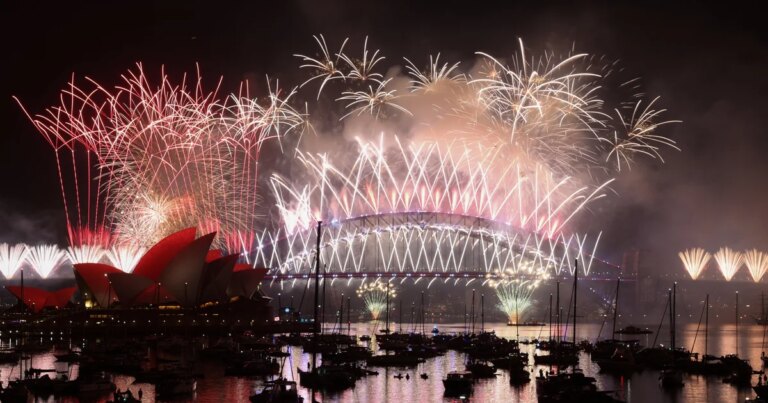 New Year’s Eve 2026 celebrations kick off as the new year dawns around the world