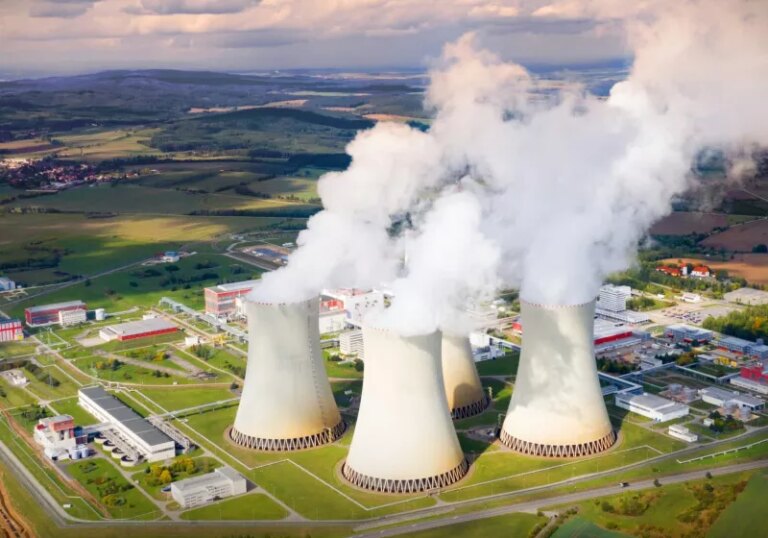 Big Tech's AI boom is reviving America's nuclear power debate
