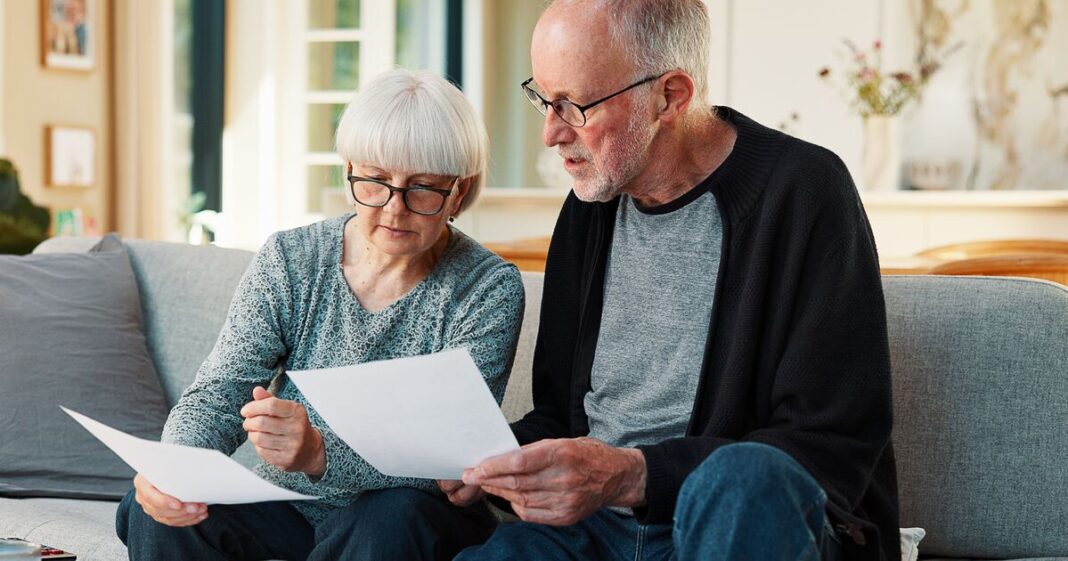 DWP extra weekly State Pension payment to people aged 80 and over | Retirement | Finance