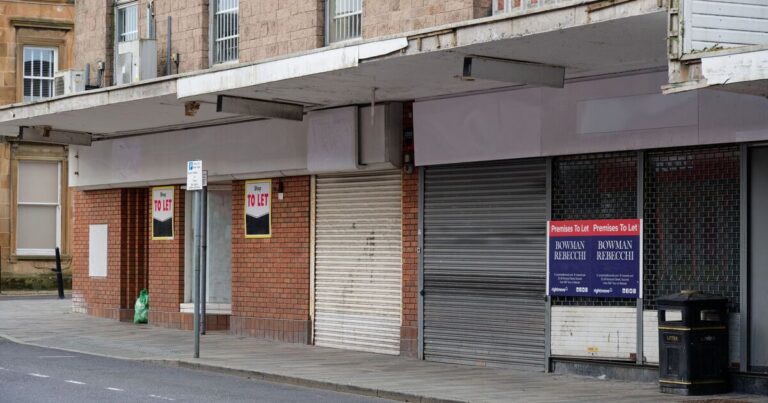 UK high street crisis as 1,631 UK businesses filed for administration in 2025 | UK | News