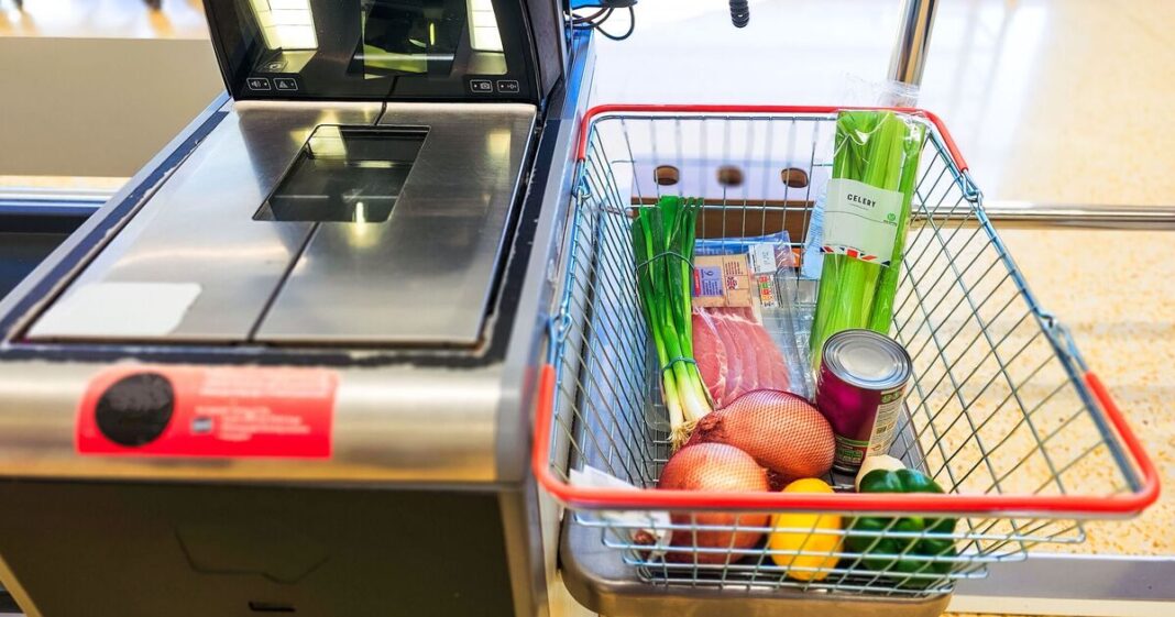 £200 vouchers for supermarkets and energy bills given to households before April | Personal Finance | Finance