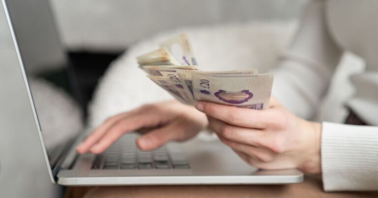 Thousands of Brits set to receive £150 energy bill compensation | Personal Finance | Finance