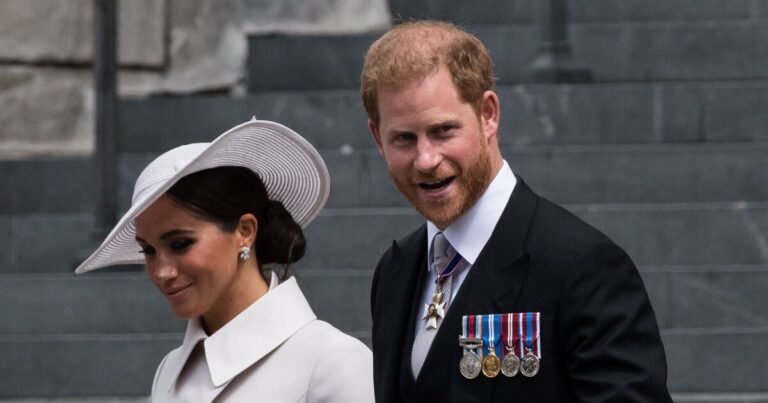 Royal Family LIVE: King Charles’ ‘enormous gesture’ for Harry revealed | Royal | News