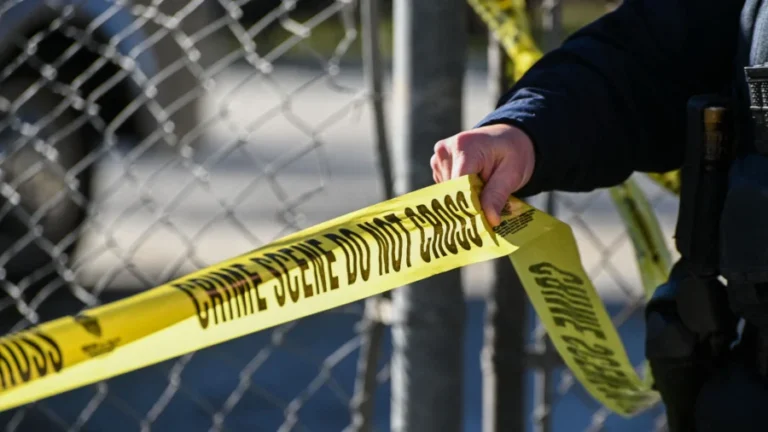 New Jersey Police Kill Man Armed With Knife, Find 3 Bodies Inside Home