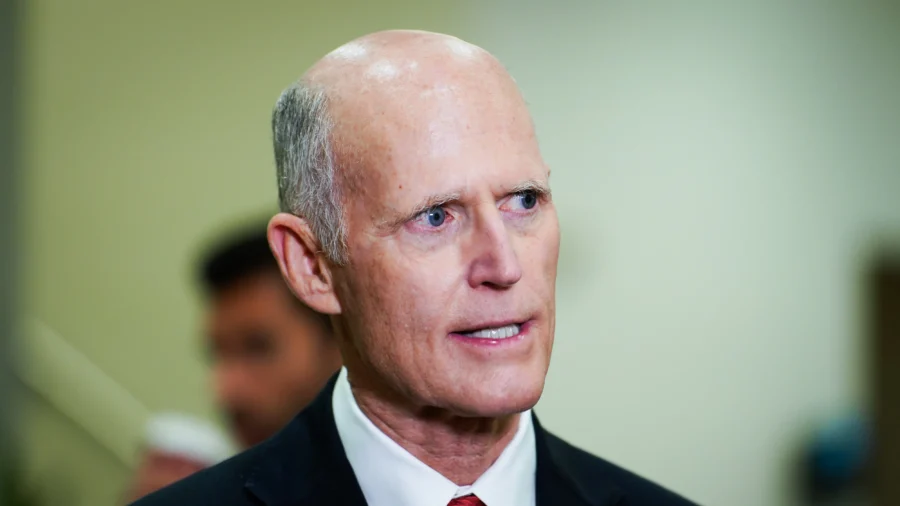 REPLAY: Sen. Rick Scott Holds Press Conference in Miami