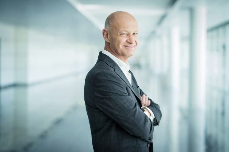 Munich Airport CEO Jost Lammers Takes the Helm as Chair of ACI World, Leading Global Airport Policy and Innovation for 2026-2027 Term