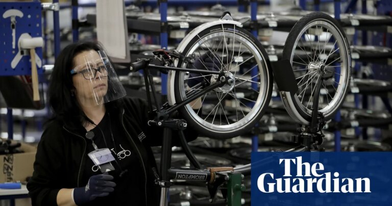 UK manufacturing growth accelerates as export orders rise | Manufacturing sector
