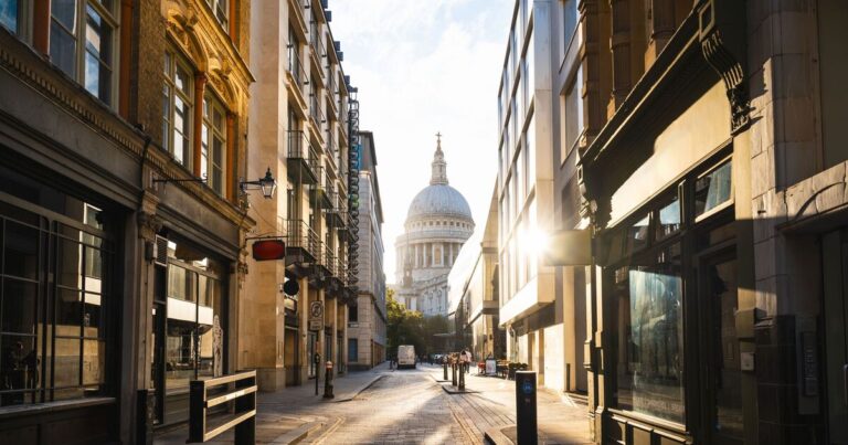 The UK area where residents bag the highest State Pension – £42k more than neighbour | Personal Finance | Finance
