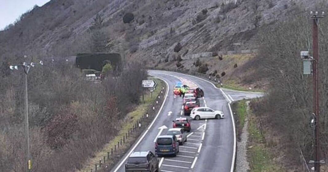 A470 traffic LIVE: Key route beside beauty spot shut in both directions | UK | News