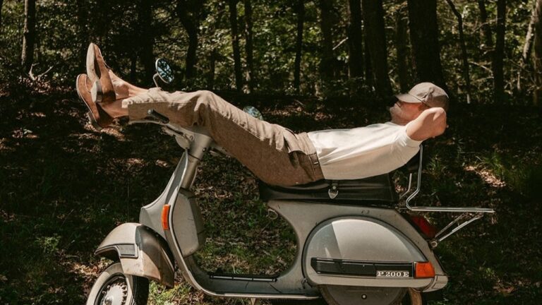 9 Summer Outfits Men Keep Returning to Every Year