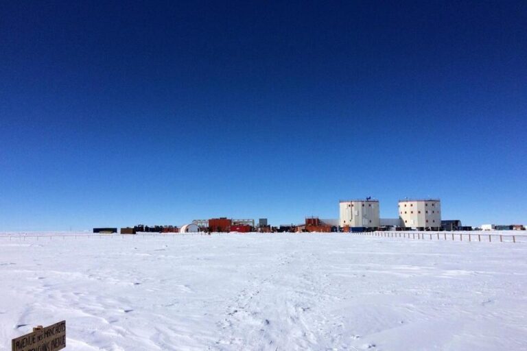 A Novel Sanctuary in Antarctica Is Preserving Ice Samples From Rapidly Melting Glaciers