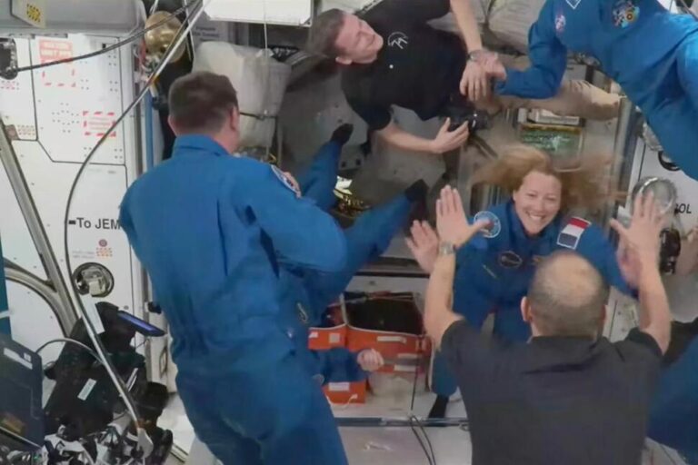 Four New Astronauts Arrive at the International Space Station to Replace NASA’s Evacuated Crew