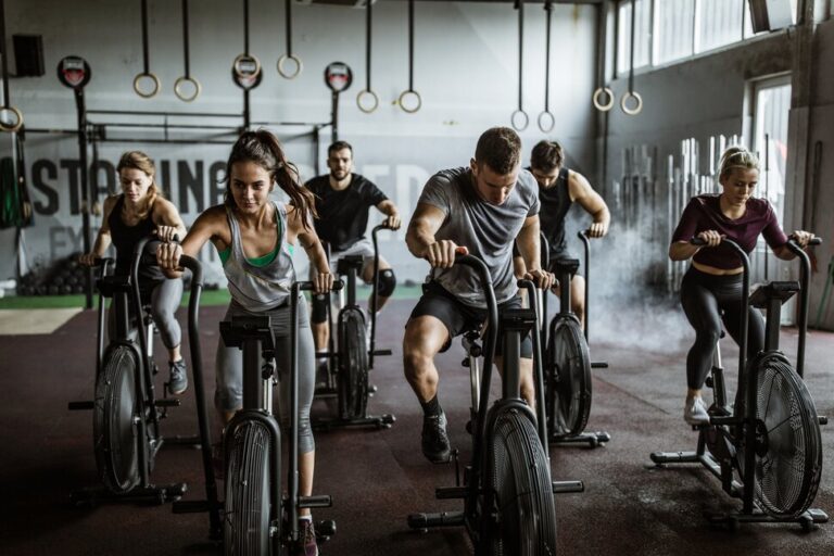 CrossFit vs. Orangetheory: Which Is a Better Workout?