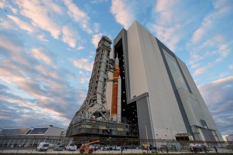NASA’s New Moon Rocket Moves to the Pad Ahead of Astronaut Launch as Early as February