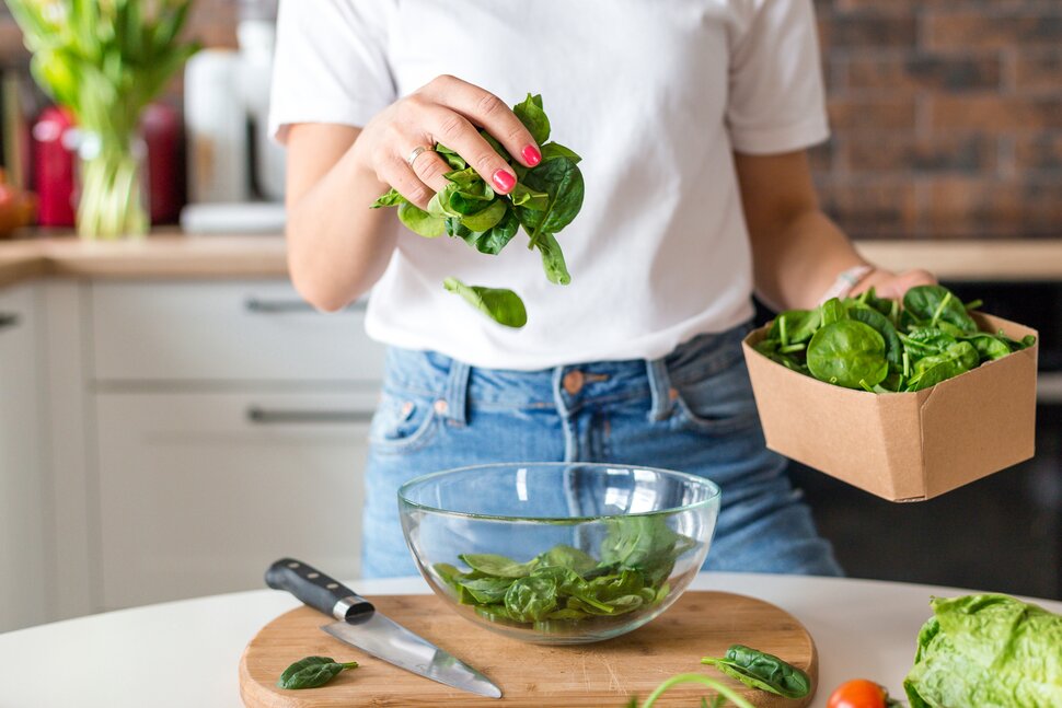 Effective Ways to Lose Weight Without Exercise, According to Experts