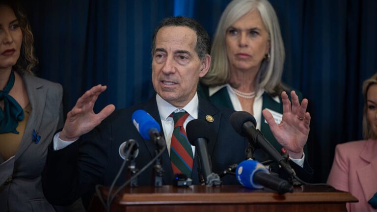 Dems tread cautiously around Trump impeachment after Iran strikes