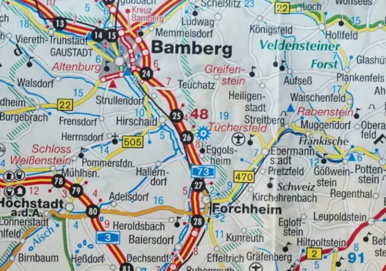 Pagers and paper maps are making a comeback in Moscow &ndash; and no, it's not a retro trend