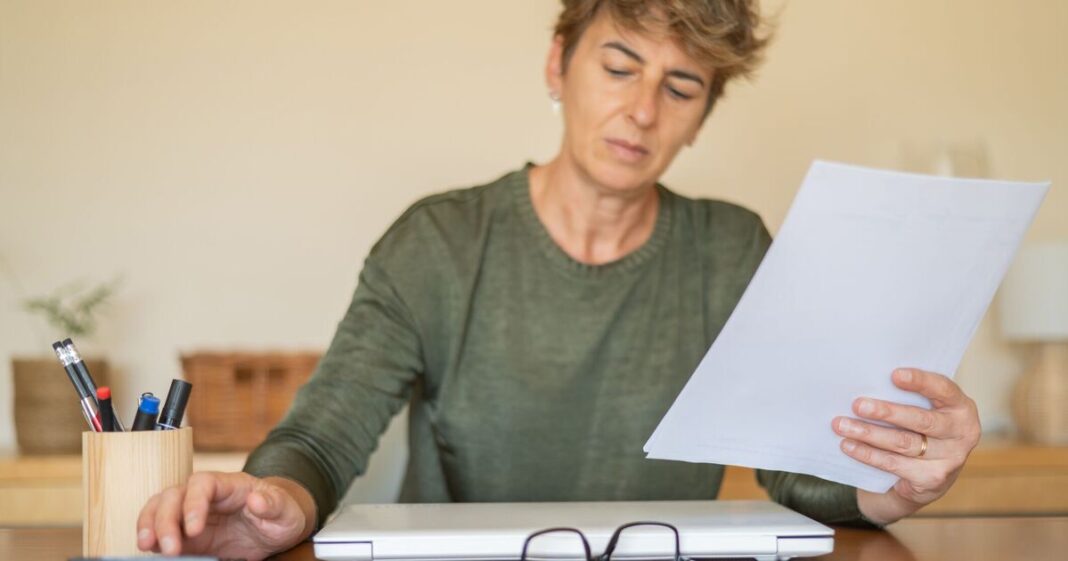 DWP explains massive jump in Universal Credit claims | Personal Finance | Finance