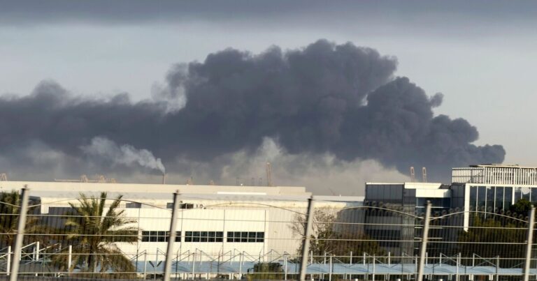 Dubai explosions LIVE: Iran to stop attacking UAE if one condition met | World | News