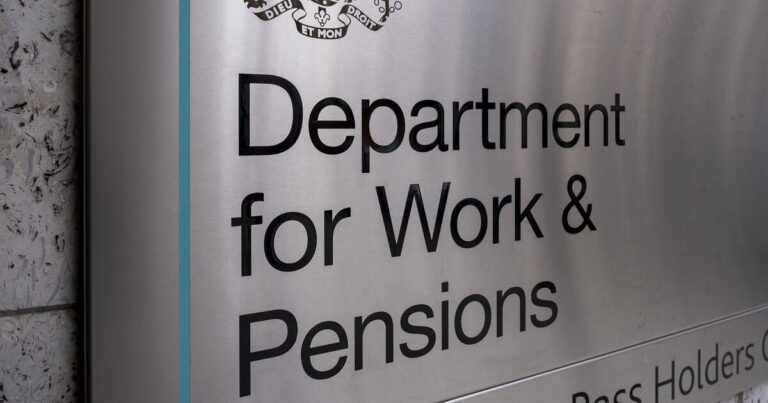 DWP confirms State Pension payment delays after April law change | Personal Finance | Finance