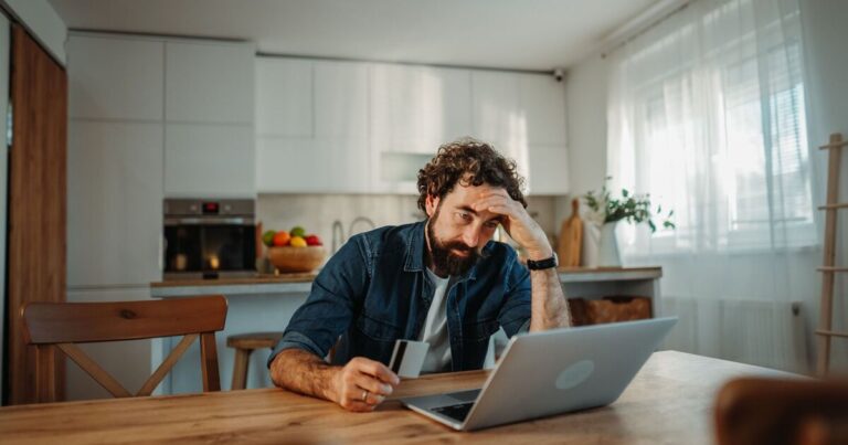 More than a million taxpayers charged for not doing this | Personal Finance | Finance