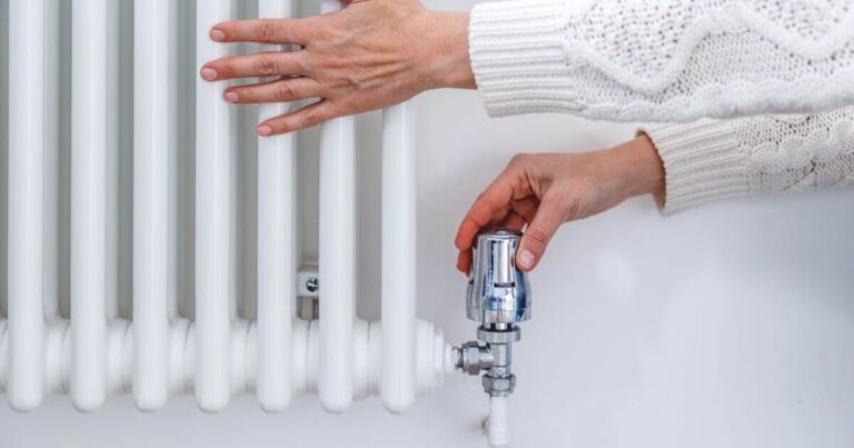 Households with one type of heating face £1,349 charges | Personal Finance | Finance