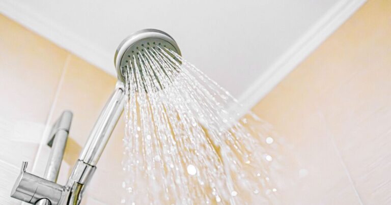 Households with power showers hit with £25 charges from April | Personal Finance | Finance