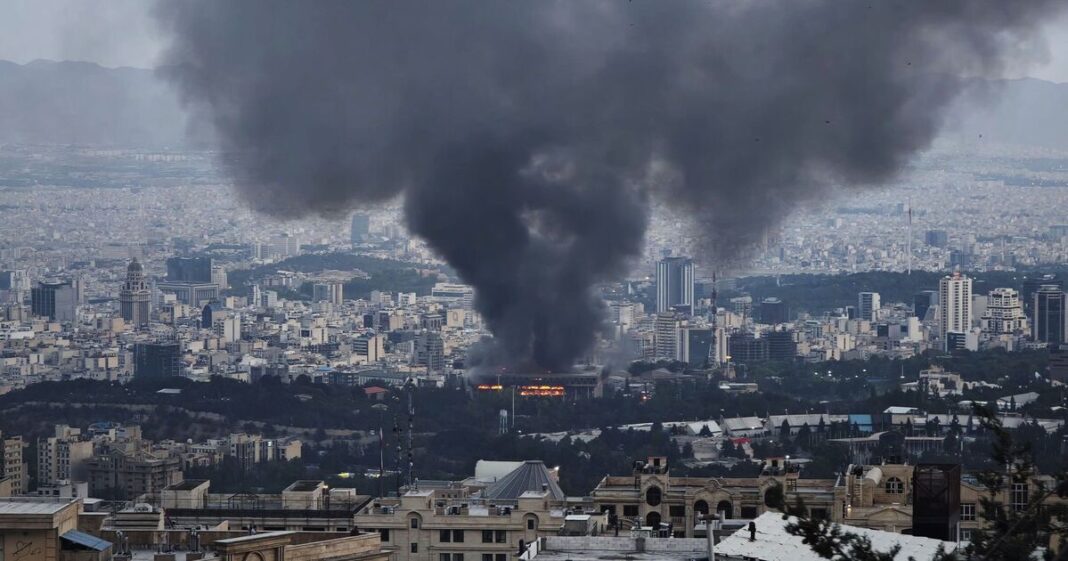 Russia raises horror nuclear war fears in Middle East as Iran declares Hormuz Strait shut | World | News