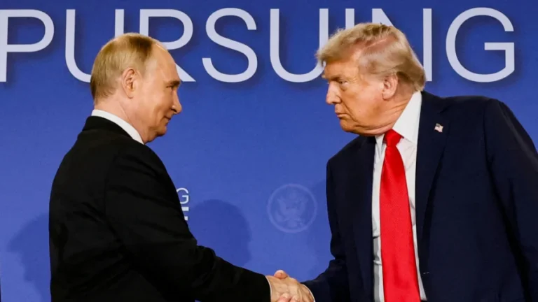 Trump, Putin Discuss Iran, Ukraine Wars in Phone Call: Kremlin
