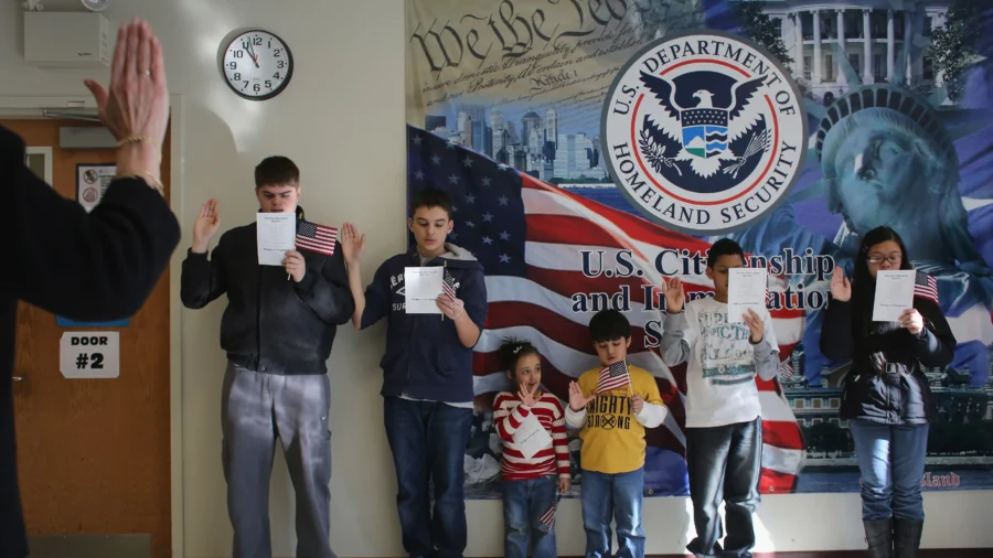 Trump Admin Resumes Asylum Claims for Certain Applicants