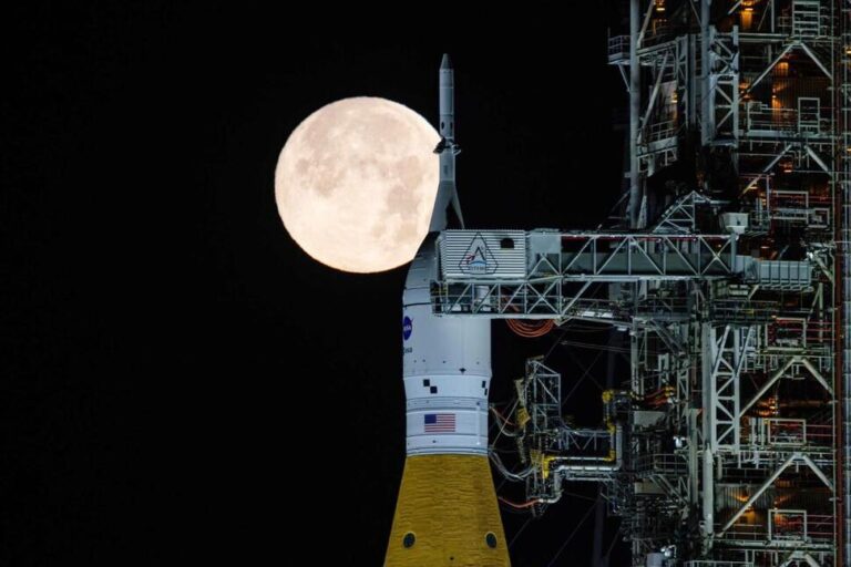 NASA Is Shooting for the Moon. A Guide to the Artemis II Mission