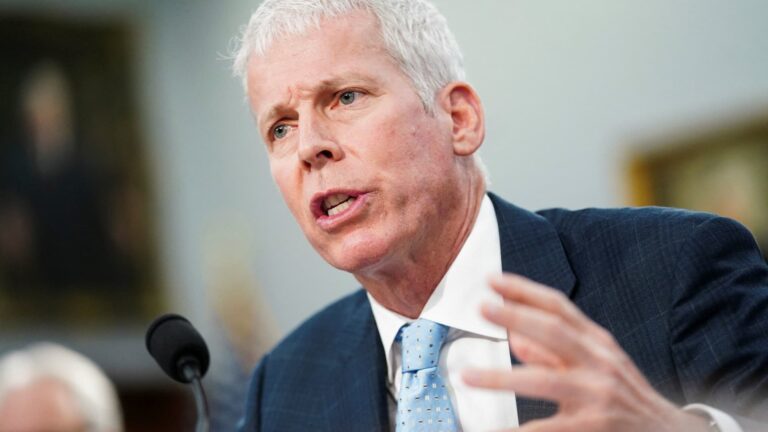 Gas prices may not drop under $3 until next year: Wright