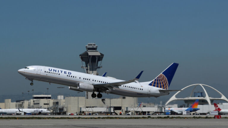 United Airlines Pilot Reports Possible Drone Hit Near San Diego International Airport