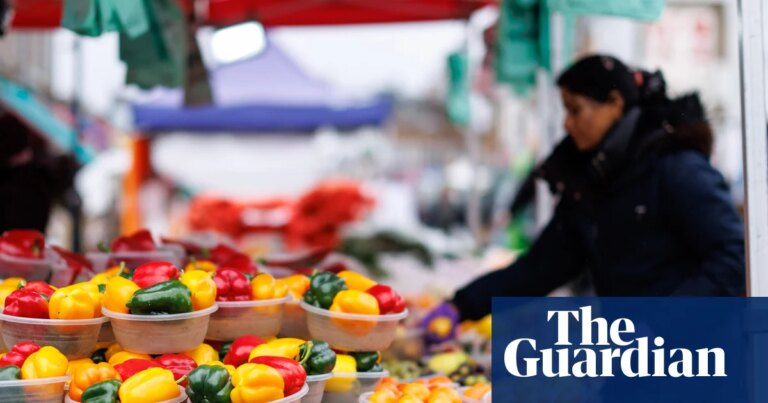 How could strait of Hormuz closure affect UK food and medicine supplies? | Strait of Hormuz