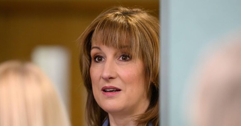 Reeves HMRC tax allowance cut alert as new advice rules begin | Personal Finance | Finance