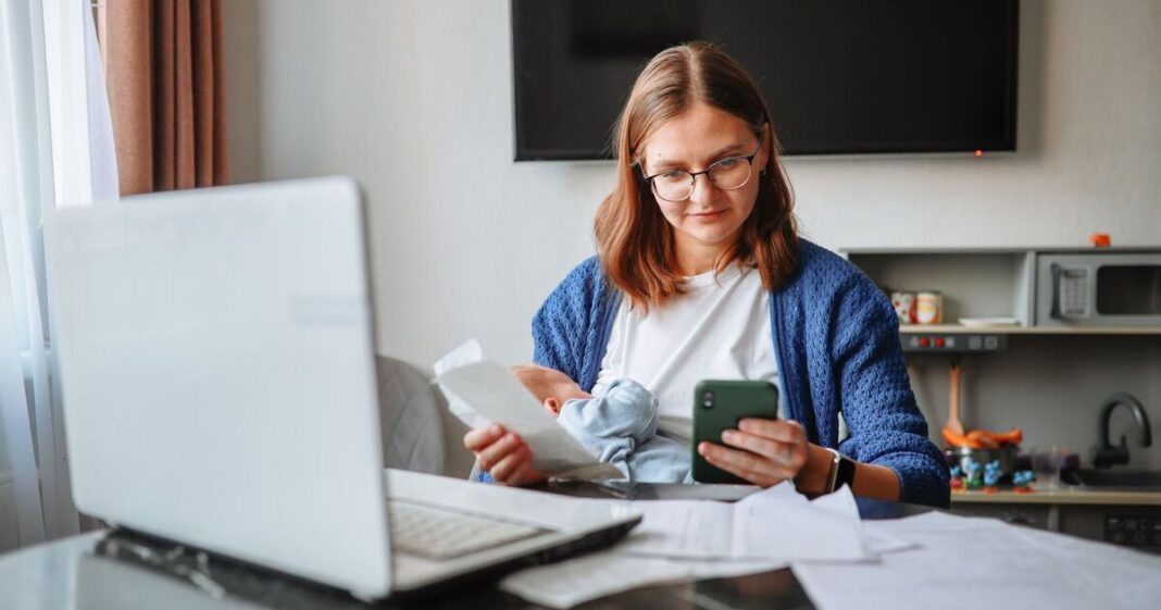 HMRC urges parents to check if they’re missing £2,000 support a year | Personal Finance | Finance