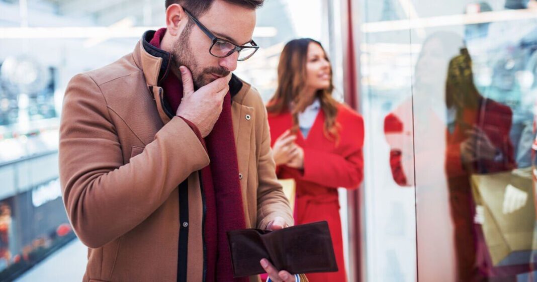 Nationwide urges customers to check for three words when using cash | Personal Finance | Finance