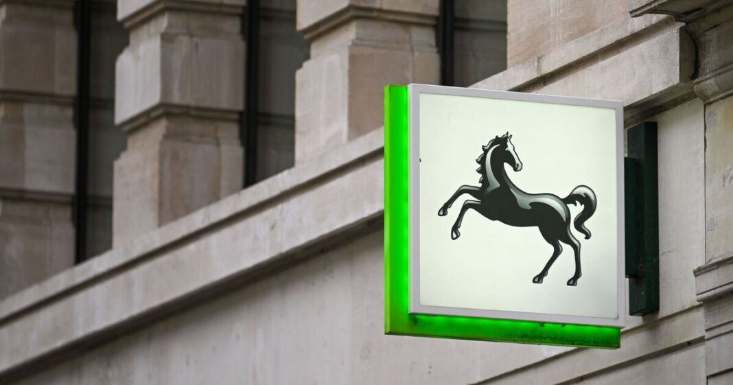 Lloyds, Bank of Scotland and Halifax handing customers average of £40 | Personal Finance | Finance